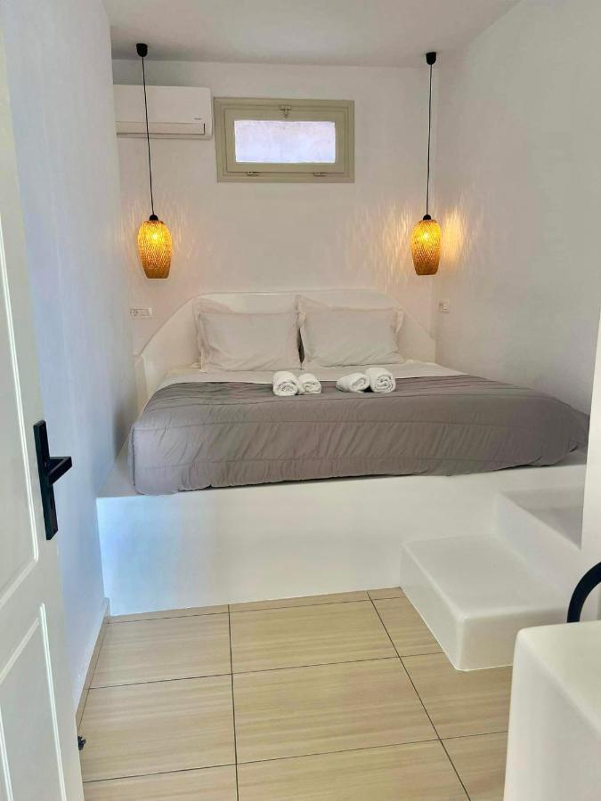 Blackrock Suites Karterados  Exterior foto