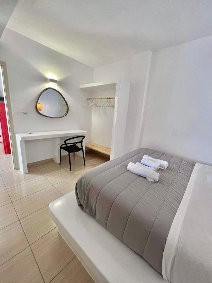 Blackrock Suites Karterados  Exterior foto