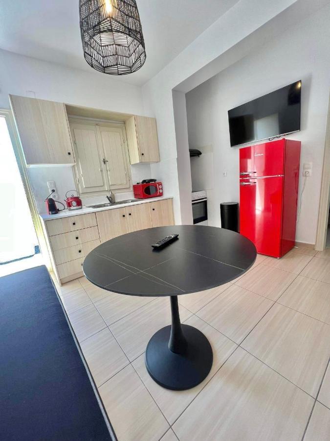 Blackrock Suites Karterados  Exterior foto